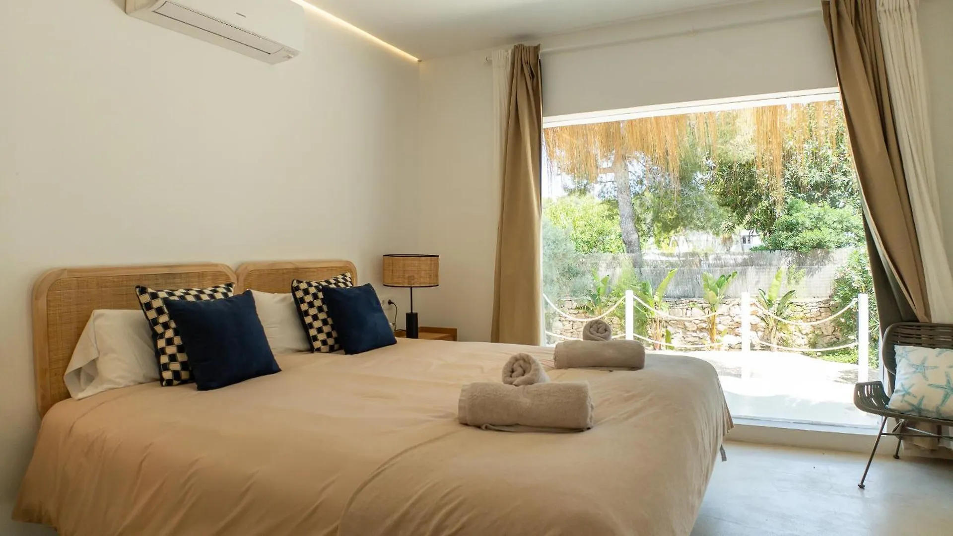 Villa Clara Ibiza Santa Eularia des Riu 0*,  Spanien